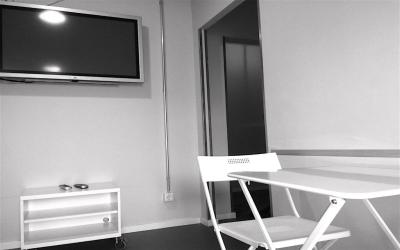 BNB near Brandenburg Gate - Rooms & Apartments 8 BNB near Brandenburg Gate - Rooms & Apartments 8
