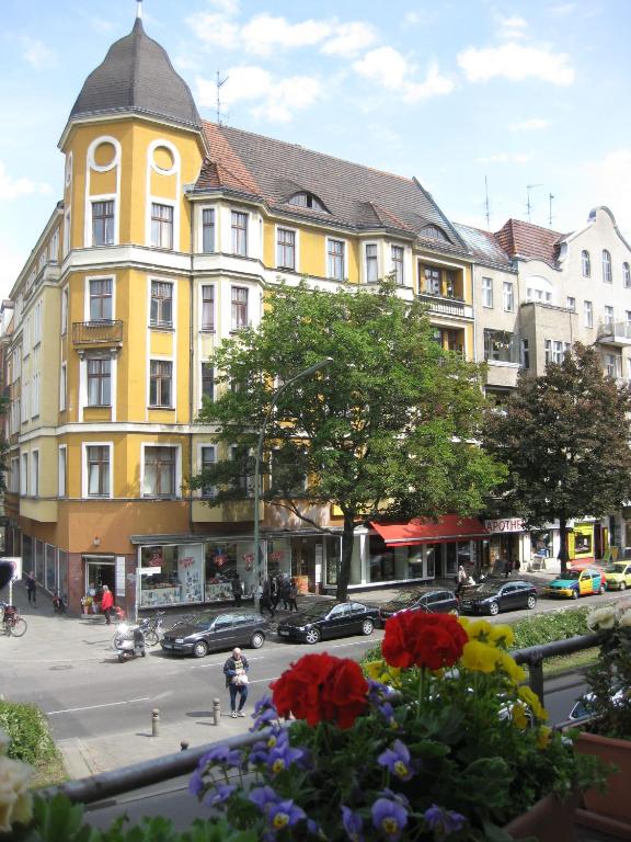 Hotel am Hermannplatz 5 Hotel am Hermannplatz 5