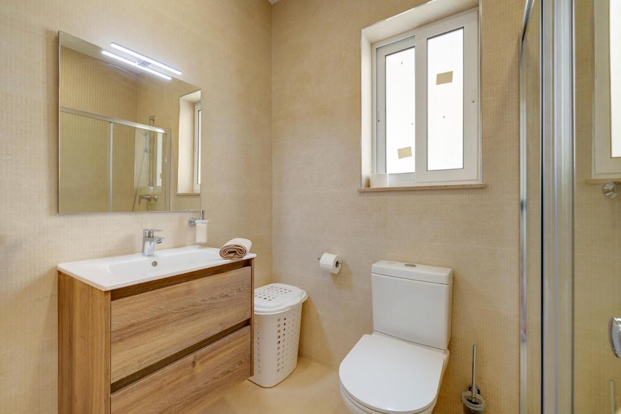 Elegant Sliema Penthouse Panoramic Terrace 8 Elegant Sliema Penthouse Panoramic Terrace 8