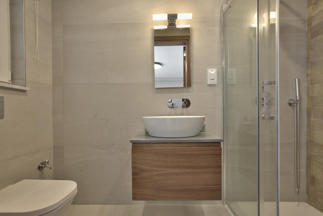 Sea Front Spacious Valletta Views Apartments 4 Sea Front Spacious Valletta Views Apartments 4