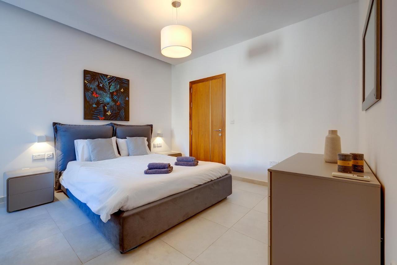 Spectacular Apartment Valletta and Harbour Views 6 Spectacular Apartment Valletta and Harbour Views 6