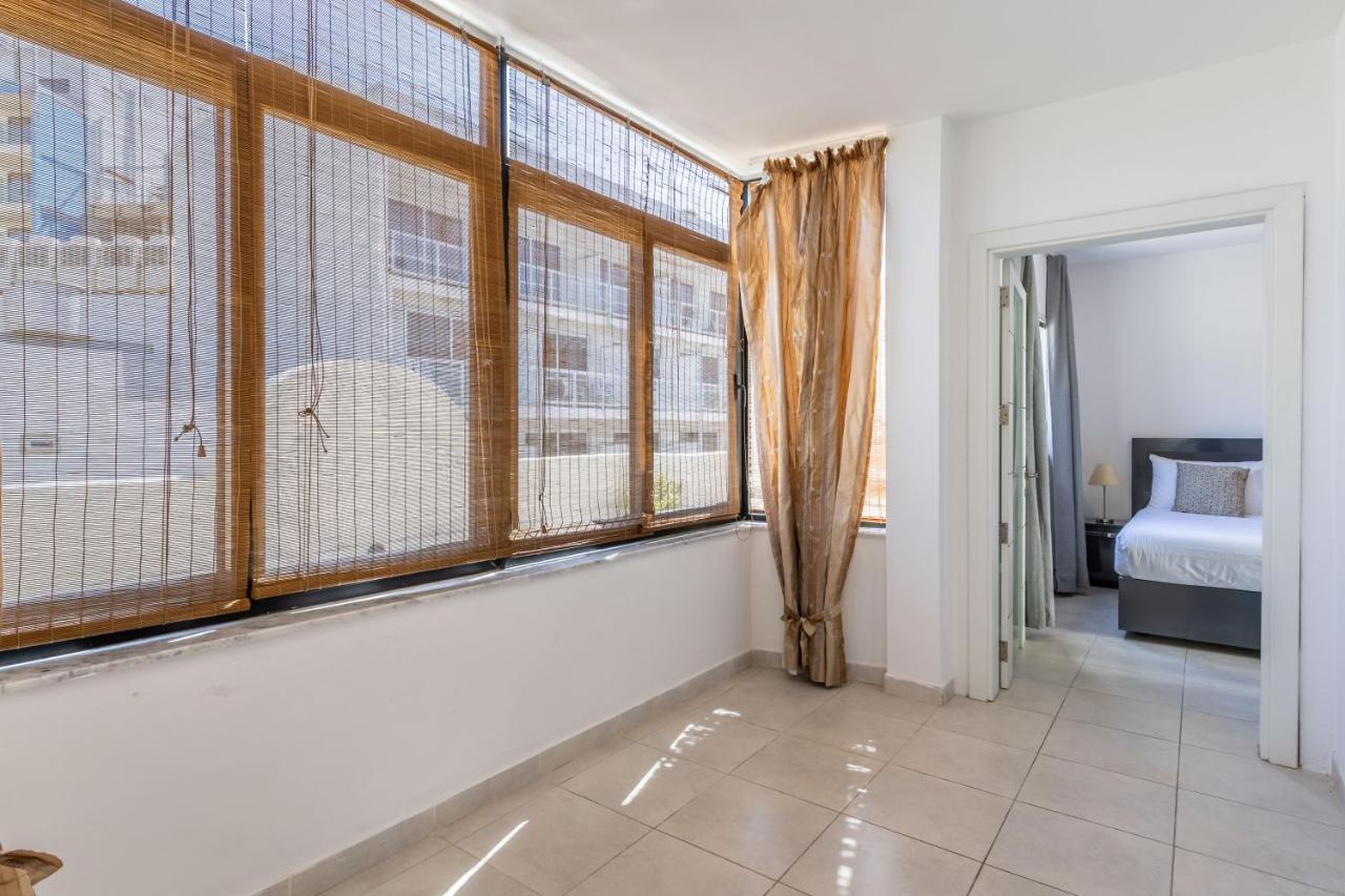 Large Terrace Penthouse Sliema 10 Large Terrace Penthouse Sliema 10