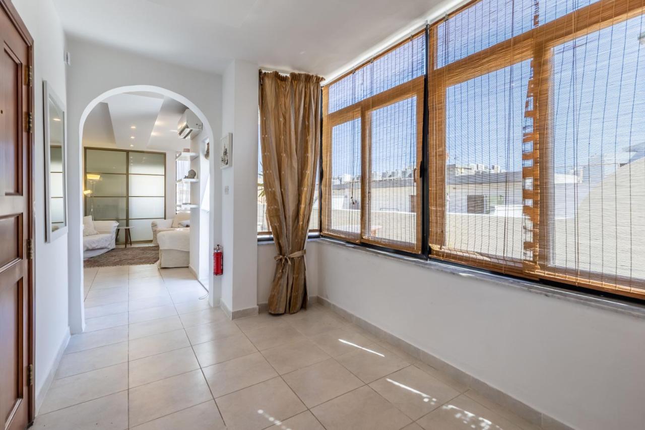 Large Terrace Penthouse Sliema 2 Large Terrace Penthouse Sliema 2