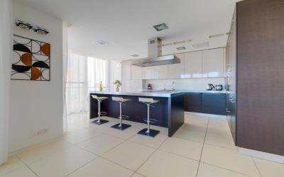 Valletta Skyline Serenity Luxury Harbour Views 4 Valletta Skyline Serenity Luxury Harbour Views 4