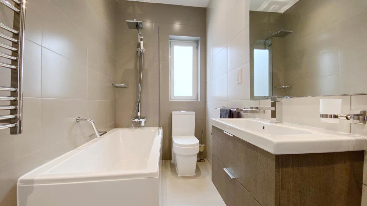 Quisisana Apartments - Cast Renting 9 Quisisana Apartments - Cast Renting 9