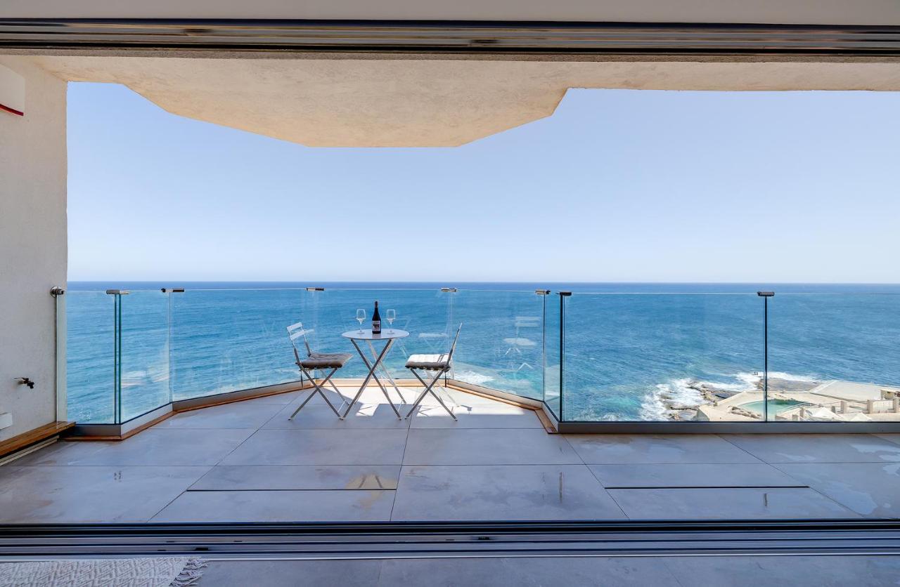 Superb Seafront Family Apartment 10 Superb Seafront Family Apartment 10