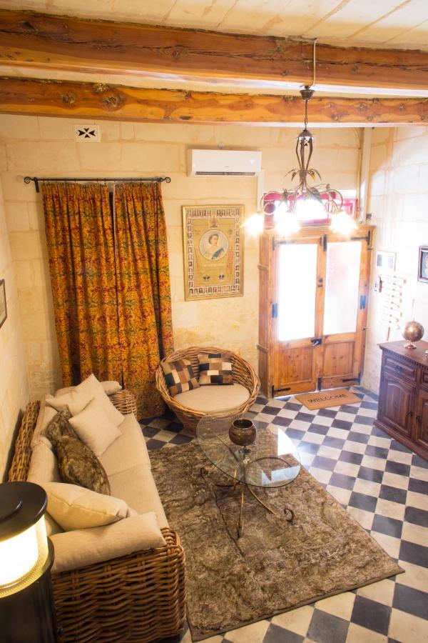 Maltese Town House Sliema 5 Maltese Town House Sliema 5