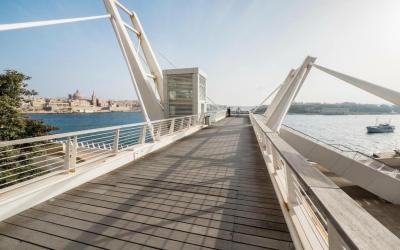 Top Location 1 Bedroom with Terrace 3 Top Location 1 Bedroom with Terrace 3