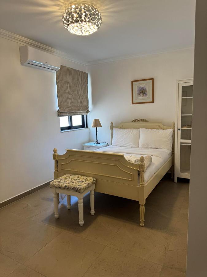 Lovely 3 bed - Apartment -Sliema 9 Lovely 3 bed - Apartment -Sliema 9