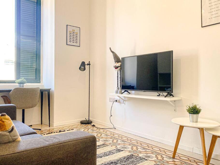 Entire Studio Apartment in Sliema 2A By Solea 2 Entire Studio Apartment in Sliema 2A By Solea 2
