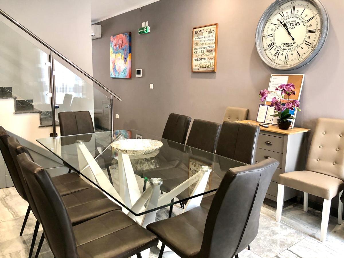 Holiday townhouse in Sliema centre 3 Holiday townhouse in Sliema centre 3