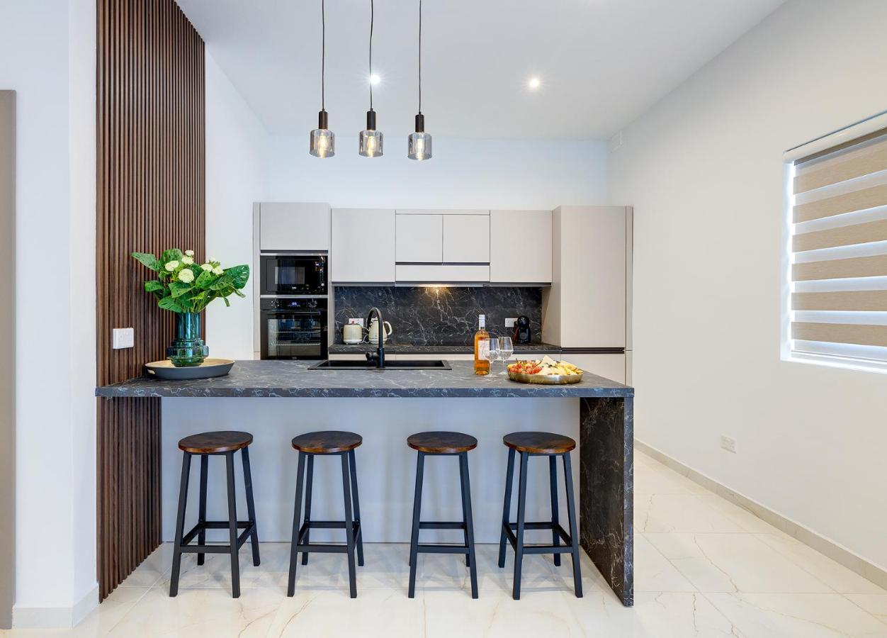 Art Deco Luxury Apartment Central Location 7 Art Deco Luxury Apartment Central Location 7