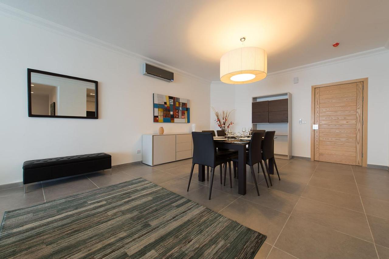 Seafront Luxury Apartment with Pool 2 Seafront Luxury Apartment with Pool 2