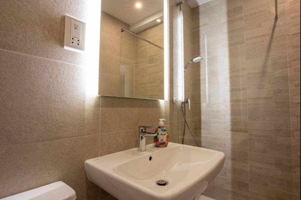 Modern Comfort in Sliema Location 5 Modern Comfort in Sliema Location 5