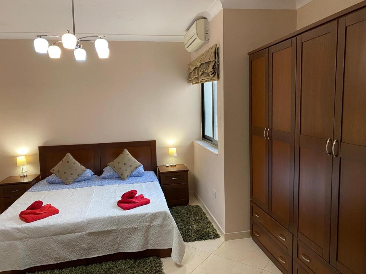Magic Sea Views& Jacuzzi Holiday Apartment Sliema 10 Magic Sea Views& Jacuzzi Holiday Apartment Sliema 10