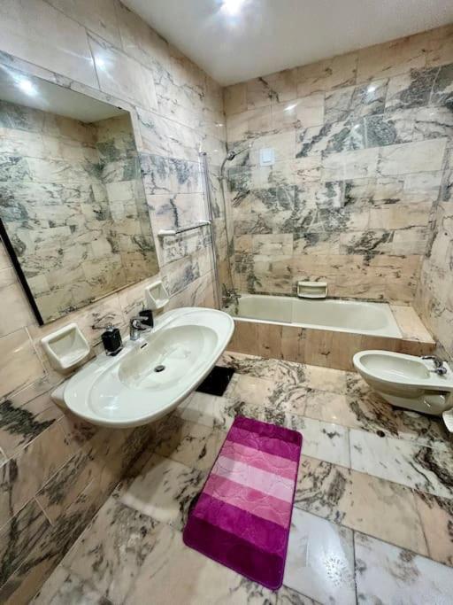 XL Seafront Home in Sliema 9 XL Seafront Home in Sliema 9