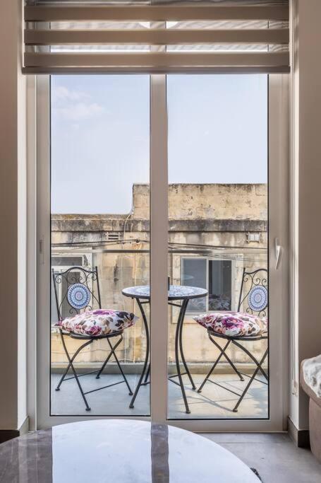 Nocturnal Elegance Apartment by Solea 7 Nocturnal Elegance Apartment by Solea 7