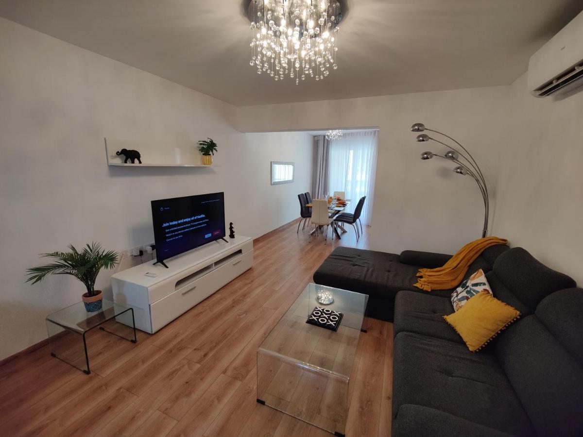 Central Modern Sliema Apartment 6 Central Modern Sliema Apartment 6