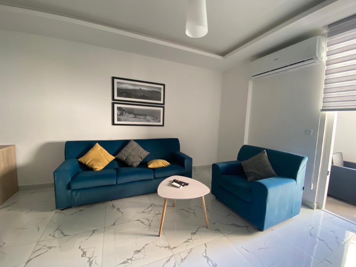 Sliema Centrally Located Apt 10 Sliema Centrally Located Apt 10