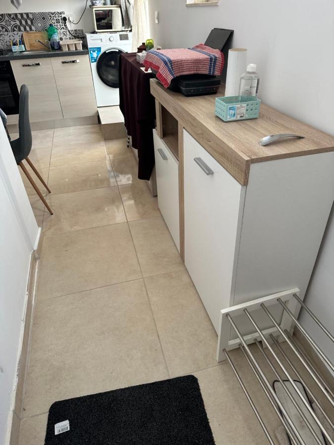One bedroom appartment with terrace in Sliema 5 One bedroom appartment with terrace in Sliema 5