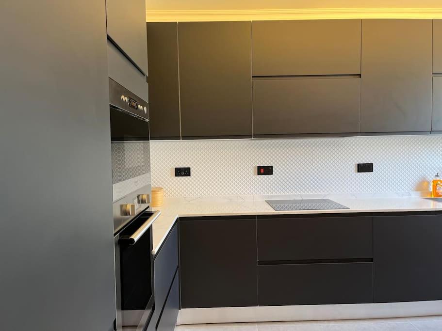Beautiful 4-Bedroom Townhouse in Sliema 6 Beautiful 4-Bedroom Townhouse in Sliema 6
