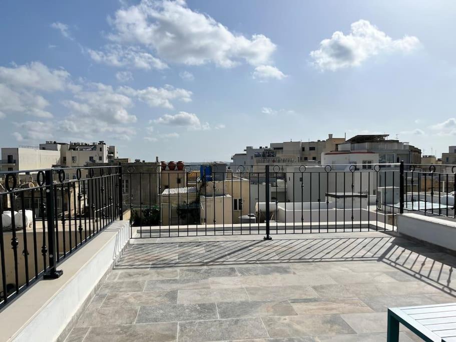 Beautiful 4-Bedroom Townhouse in Sliema 4 Beautiful 4-Bedroom Townhouse in Sliema 4