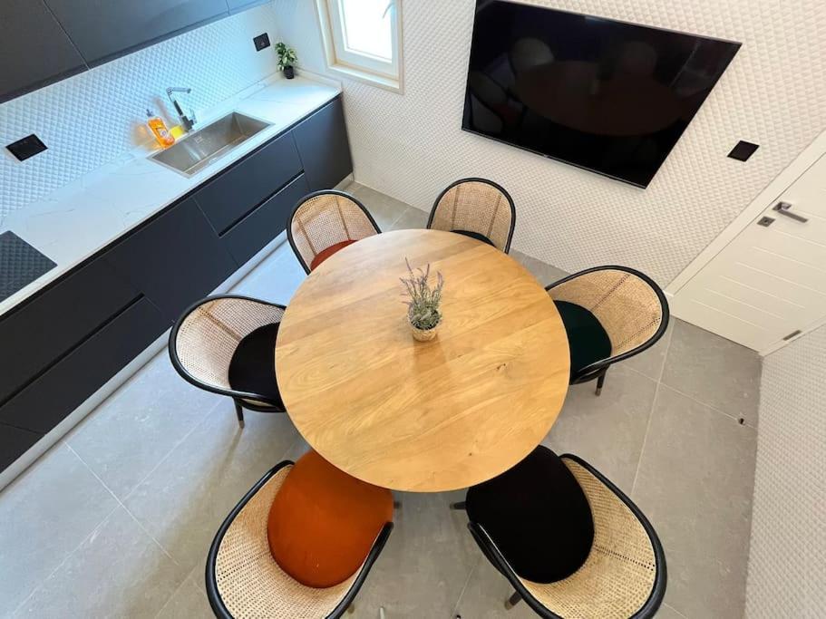 Beautiful 4-Bedroom Townhouse in Sliema 3 Beautiful 4-Bedroom Townhouse in Sliema 3