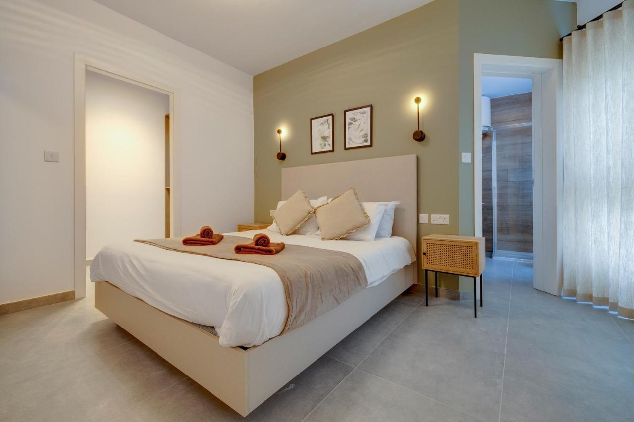 Sliemas Finest Fresh and Stylish Apartment 10 Sliemas Finest Fresh and Stylish Apartment 10