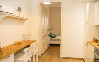 Vincenti Strait Street Suite 9 Vincenti Strait Street Suite 9