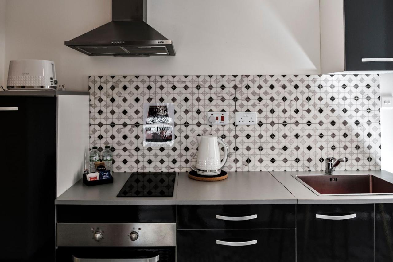 Jean de Valette Boutique Living 2 Jean de Valette Boutique Living 2