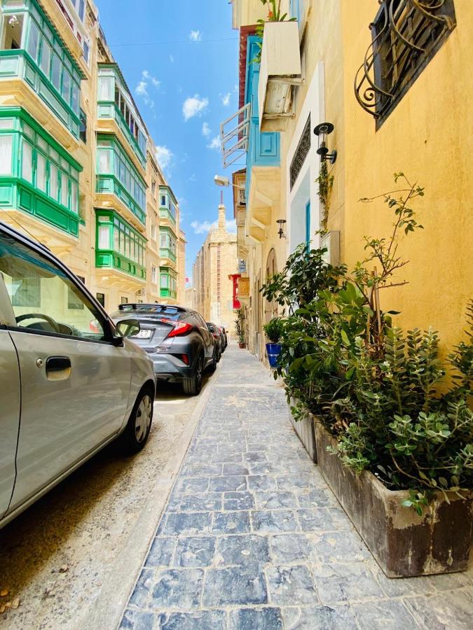 Maltese town house 8 Maltese town house 8
