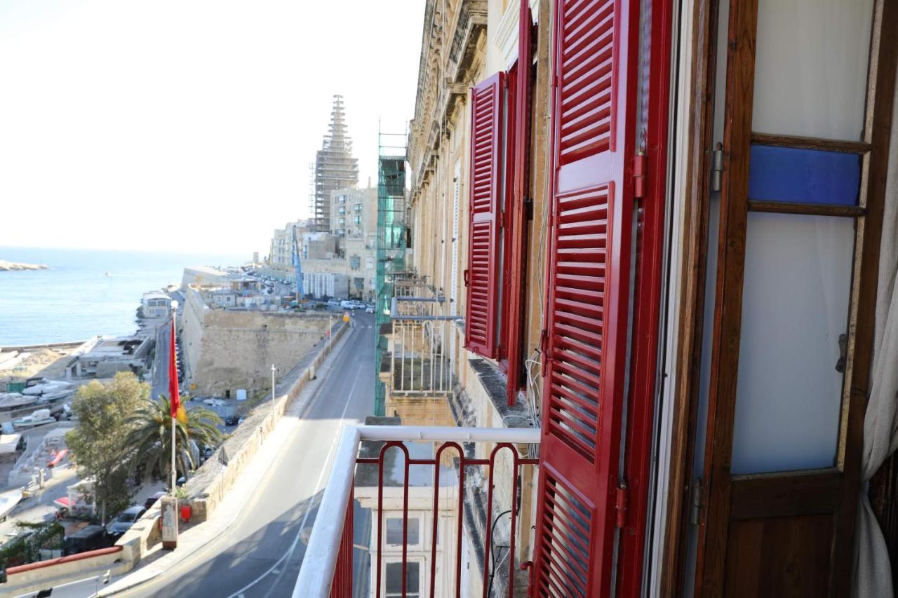 Xetto Valletta 10 Xetto Valletta 10