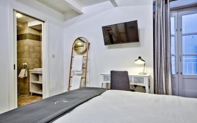 Chateau La Vallette - St. Elmo Suite 7 Chateau La Vallette - St. Elmo Suite 7