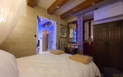 St. John Suite 7 St. John Suite 7