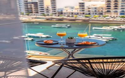 Stylish seafront Spinola Apartment 5 Stylish seafront Spinola Apartment 5
