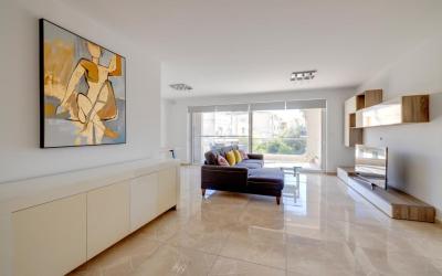 Marvellous 3BR Apartment in central St Julians 8 Marvellous 3BR Apartment in central St Julians 8