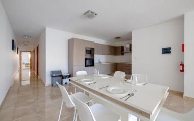 Marvellous 3BR Apartment in central St Julians 7 Marvellous 3BR Apartment in central St Julians 7