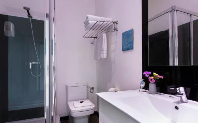 Amra Barcelona Caspe 8 Amra Barcelona Caspe 8