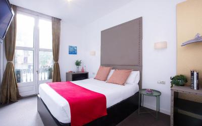 Amra Barcelona Caspe 5 Amra Barcelona Caspe 5