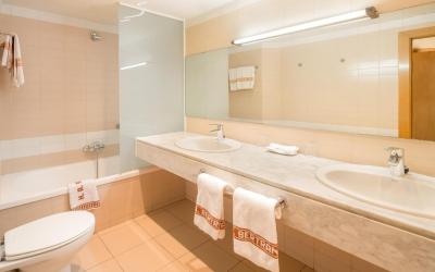 Aparthotel Bertrán 8 Aparthotel Bertrán 8