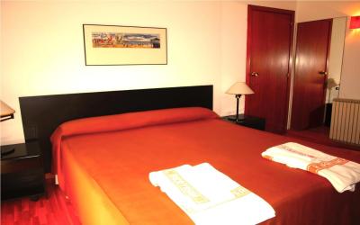 Aparthotel Bertrán 5 Aparthotel Bertrán 5