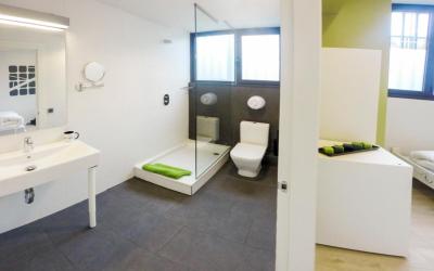 Room018BCN 8 Room018BCN 8