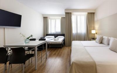 Aparthotel Mariano Cubi Barcelona 2 Aparthotel Mariano Cubi Barcelona 2