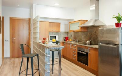 MH Apartments S. Familia 5 MH Apartments S. Familia 5