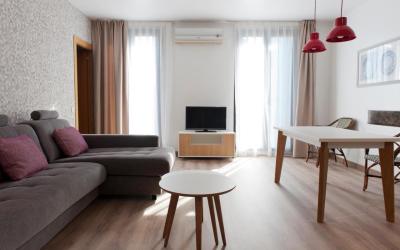 MH Apartments S. Familia 6 MH Apartments S. Familia 6