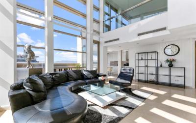 Penthouse Duplex with Epic Views 8 Penthouse Duplex with Epic Views 8