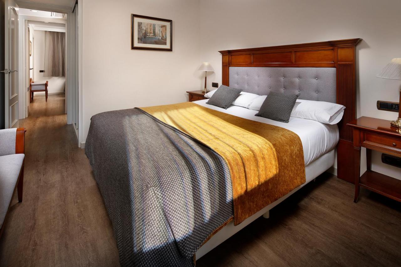 Apartaments-Hotel Hispanos 7 Suiza 9 Apartaments-Hotel Hispanos 7 Suiza 9