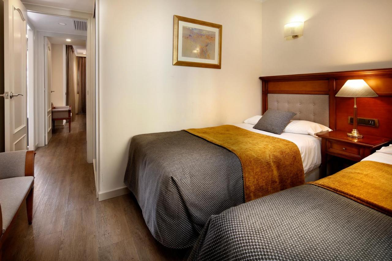 Apartaments-Hotel Hispanos 7 Suiza 3 Apartaments-Hotel Hispanos 7 Suiza 3