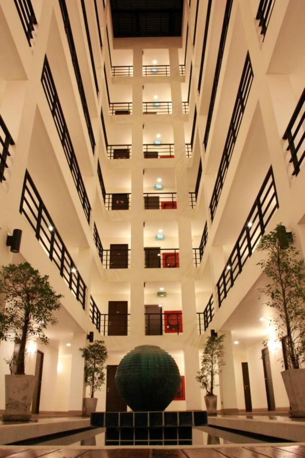 The Atrium Ratchada 13 8 The Atrium Ratchada 13 8