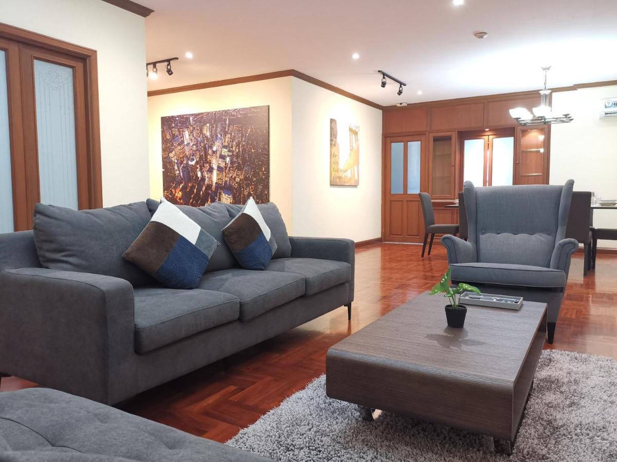NT Place Sukhumvit Suites 10 NT Place Sukhumvit Suites 10